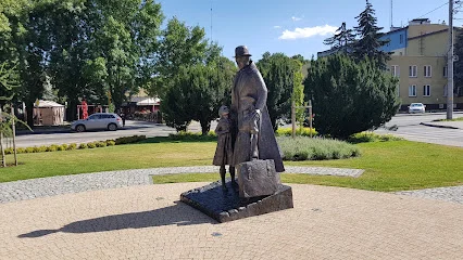 Pomnik Stanisława Wolskiego na Placu Wyzwolenia